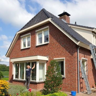 Schoonmaak gevel woning